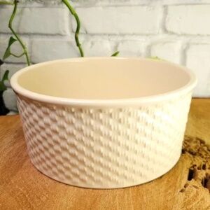 Nautica Bermuda Large Serving or Salad Bowl